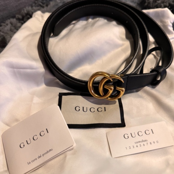 Gucci LEATHER BELT WITH DOUBLE G BUCKLE main image 7